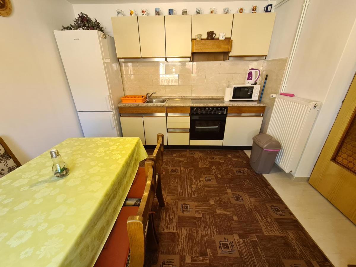 Apartment Cutul Salatić Exterior foto